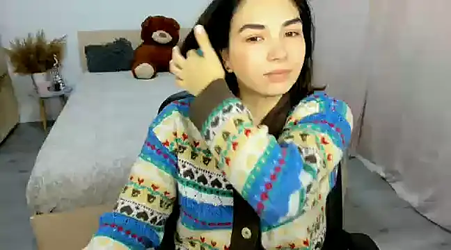 Snapshot of Alexa_Dolly12 chatting on 10, 1, 2025 Alexa Dolly12 online show from 10, 1, 2025