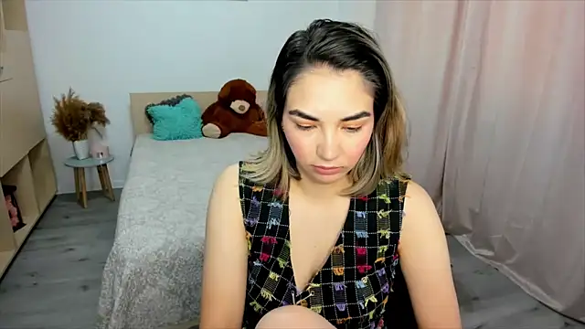 Snapshot of Alexa_Dolly12 chatting on 13, 6, 2026 Alexa Dolly12 online show from 13, 6, 2026