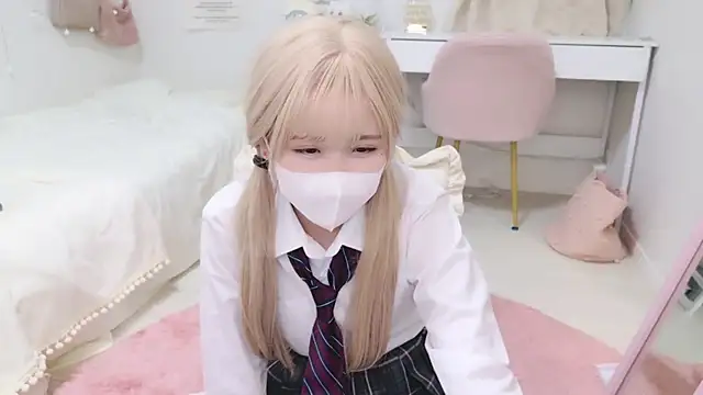 Sayuringo  online show from 23, 1, 2025