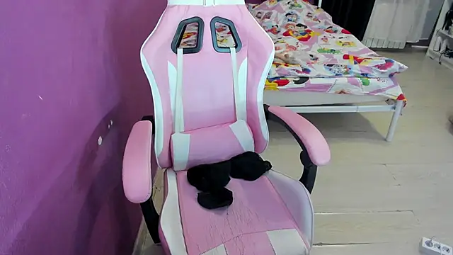 Lika8234 online show from 13, 4, 2026