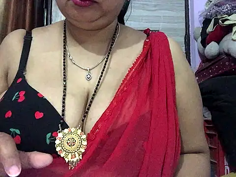 Snapshot of Desi_bhabhiii chatting on 24, 11, 2025 Desi bhabhiii online show from 24, 11, 2025