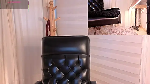 Snapshot of Alice_milf_ chatting on 11, 11, 2025 Alice milf online show from 11, 11, 2025