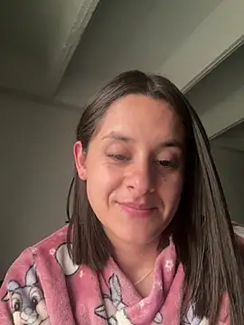 Alice milf  online show from 30, 4, 2026
