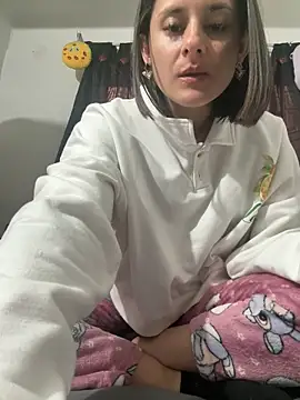 Alice milf  online show from 4, 3, 2026