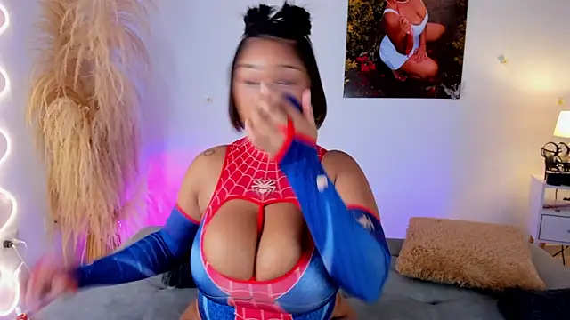 Snapshot of chantall_smith chatting on 30, 11, 2025 chantall smith online show from 30, 11, 2025