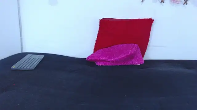 tiffany gomez9 online show from 21, 4, 2026