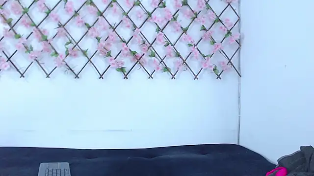 tiffany gomez9 online show from 27, 3, 2026