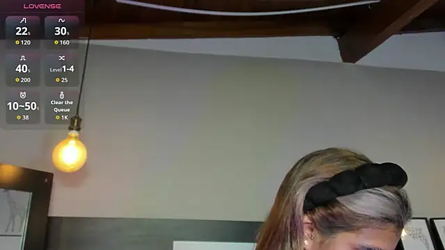 SaraaJhonsonn online show from 14, 2, 2026