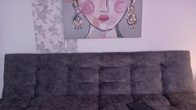 Snapshot of taty_miller chatting on 24, 4, 2026 taty miller online show from 24, 4, 2026