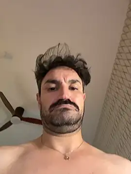 tomz0819 online show from 19, 10, 2025