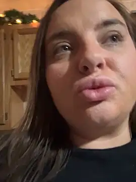 lairarose online show from 2, 12, 2025