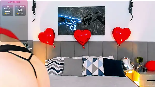 MiaBecky online show from 18, 2, 2025