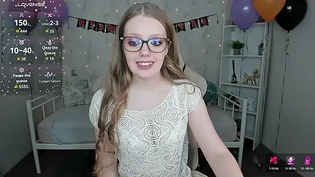 Polly  Cutie online show from 2, 11, 2025