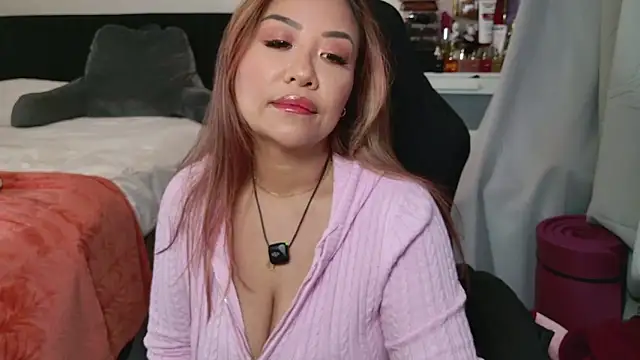 SpikedBella online show from 16, 2, 2026