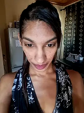 Silkylicious online show from 11, 11, 2025