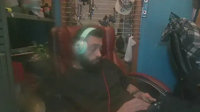 C8L3U online show from 16, 2, 2025