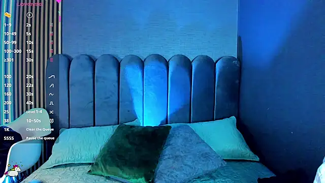 Nicolette ks  online show from 16, 12, 2025