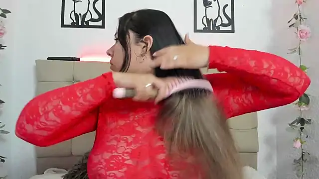 LinaBrowm online show from 15, 4, 2026