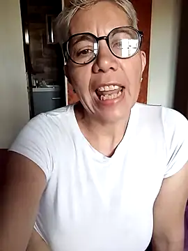 luz bella online show from 12, 1, 2025