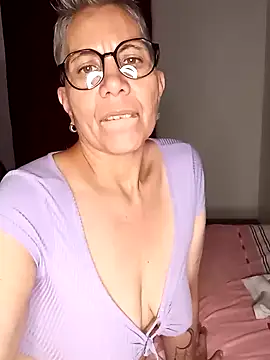 luz bella online show from 4, 12, 2024