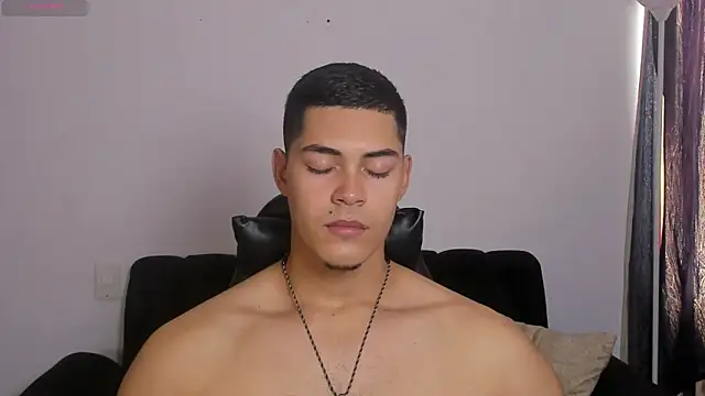 Iamdylan777 online show from 15, 4, 2026