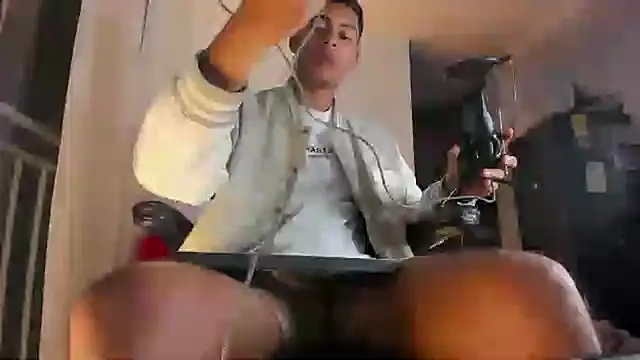 Snapshot of Iamdylan777 chatting on 20, 3, 2025 Iamdylan777 online show from 20, 3, 2025