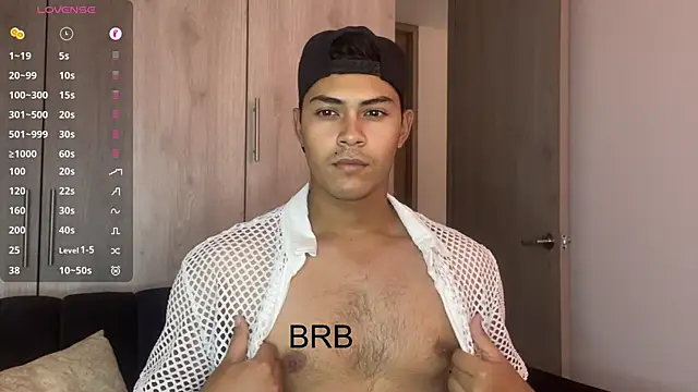 Snapshot of Iamdylan777 chatting on 4, 3, 2025 Iamdylan777 online show from 4, 3, 2025