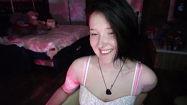 Kira Bakker online show from 6, 10, 2025