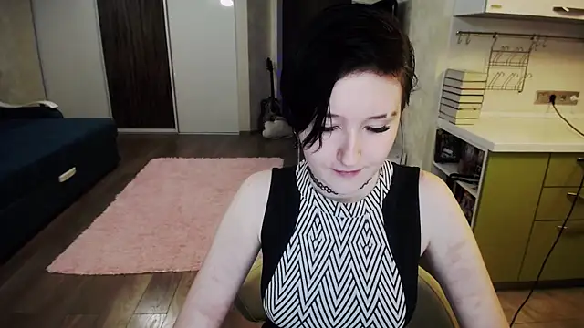 Kira Bakker online show from 1, 2, 2025