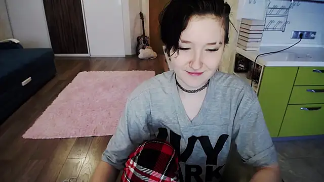 Kira Bakker online show from 7, 2, 2025