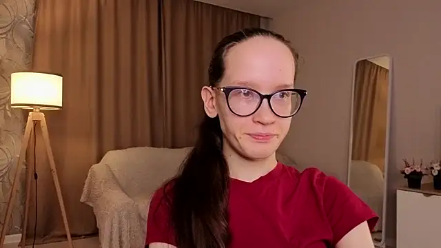 BettyBrowni online show from 18, 4, 2026