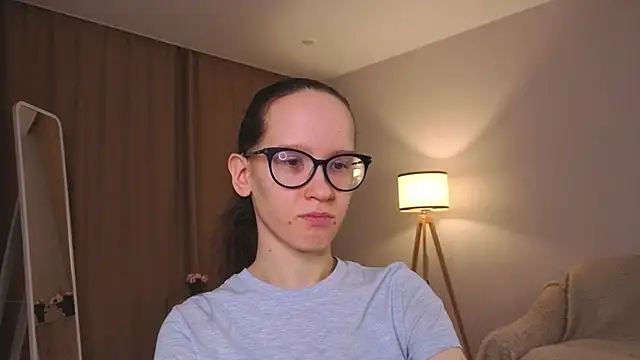 BettyBrowni online show from 9, 2, 2026