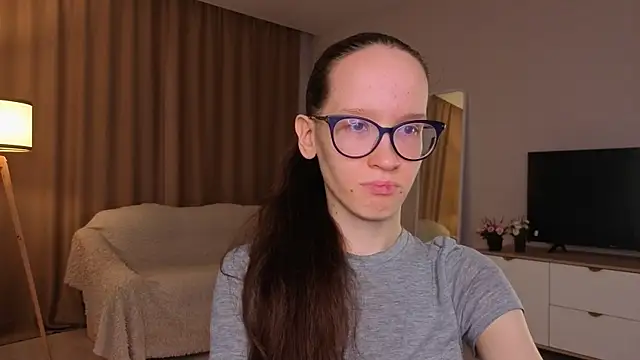 BettyBrowni online show from 9, 4, 2026