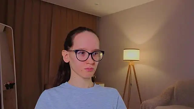 BettyBrowni online show from 8, 3, 2026