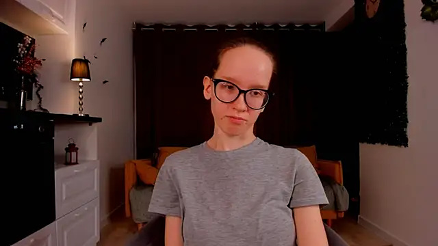 BettyBrowni online show from 8, 3, 2025