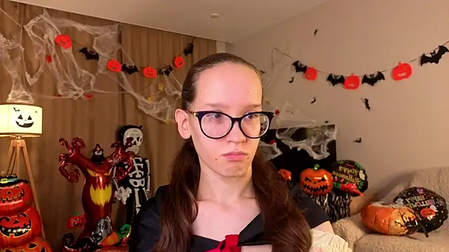 BettyBrowni online show from 1, 11, 2025