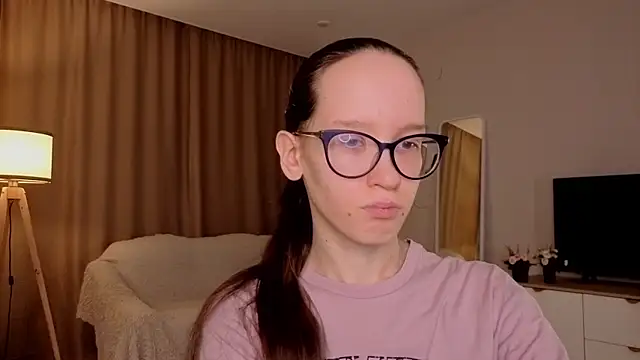 BettyBrowni online show from 12, 4, 2026