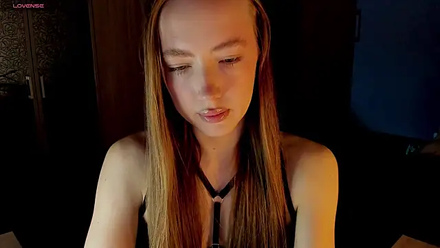 mollyhottestt online show from 12, 3, 2025