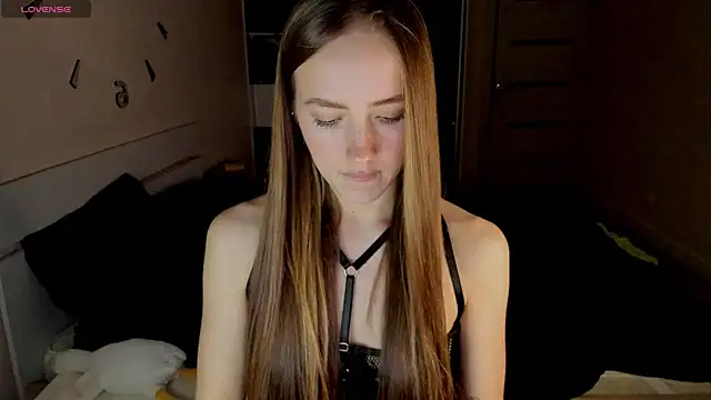 mollyhottestt online show from 13, 1, 2025