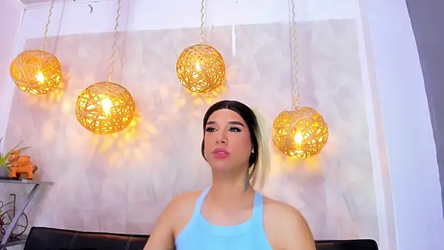 victoria aleia  online show from 28, 2, 2025