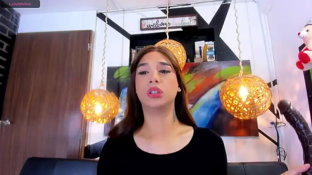 Snapshot of victoria_aleia_ chatting on 13, 11, 2025 victoria aleia online show from 13, 11, 2025