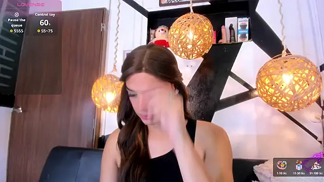 victoria aleia  online show from 14, 1, 2026