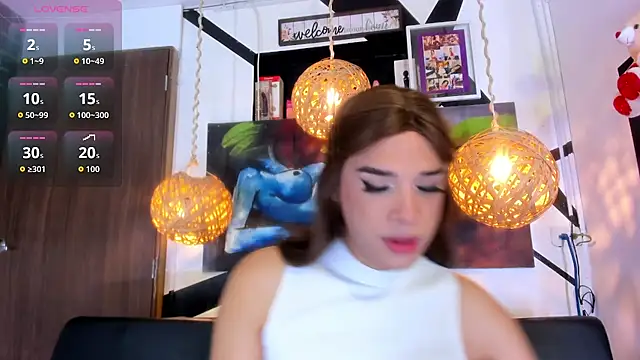 Snapshot of victoria_aleia_ chatting on 13, 10, 2025 victoria aleia online show from 13, 10, 2025