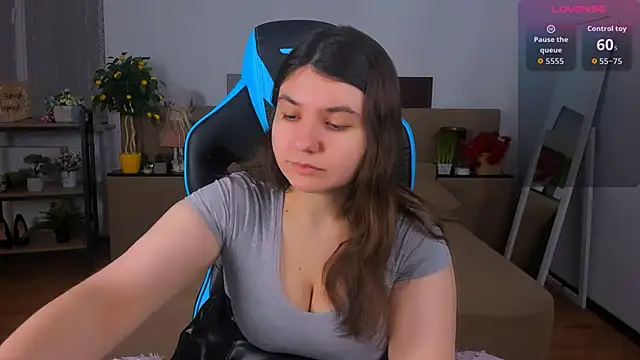 Viola  Shy online show from 2, 2, 2026