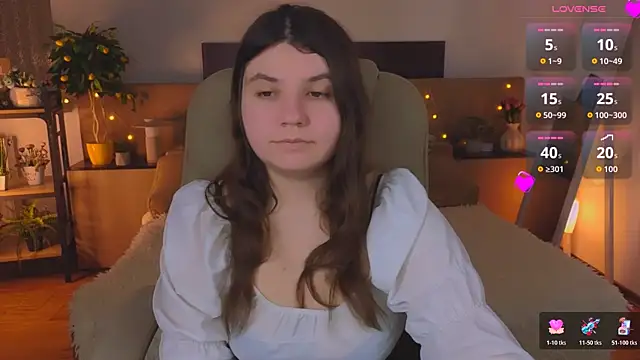Snapshot of Viola__Shy chatting on 22, 4, 2026 Viola Shy online show from 22, 4, 2026
