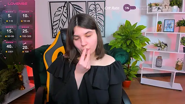 Viola  Shy online show from 28, 2, 2025
