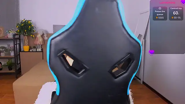 Viola  Shy online show from 13, 2, 2026