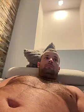 Snapshot of MateoKimiBi chatting on 11, 7, 2026 MateoKimiBi online show from 11, 7, 2026