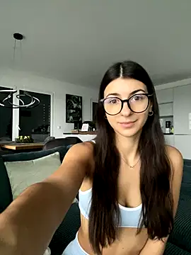 Wildberry  online show from 23, 12, 2025