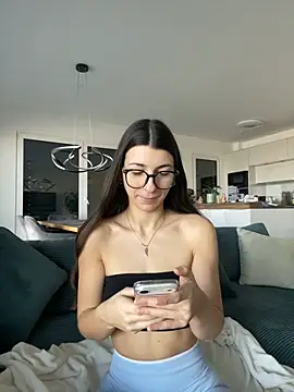 Wildberry  online show from 7, 3, 2026